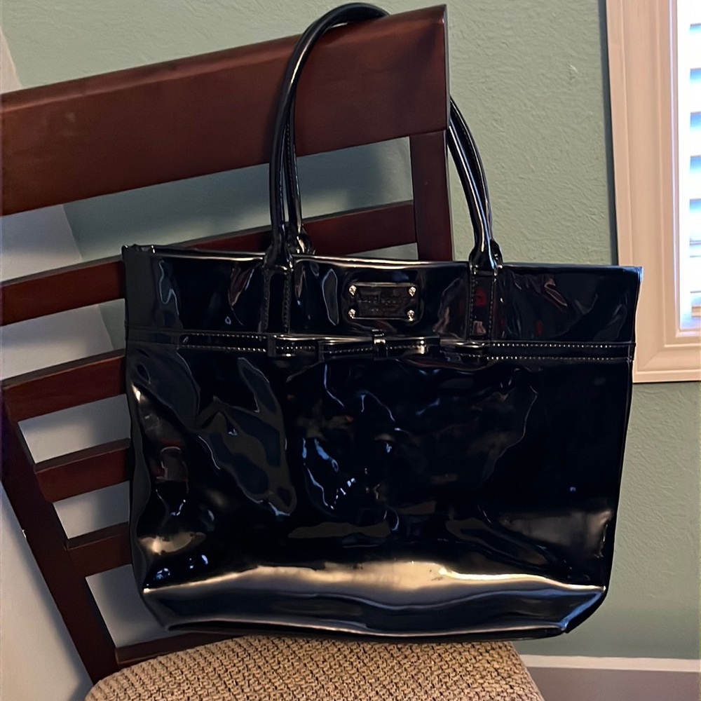Patent leather Kate spade bag